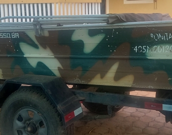 Barco Duraboats fotos pelo whatsapp